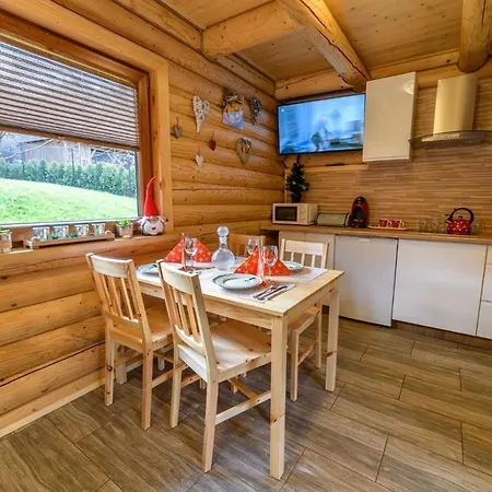 Chalet Swojskie Chatki Szczytna