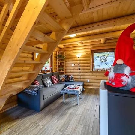 Chalet Swojskie Chatki Szczytna