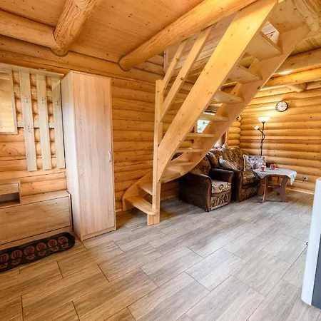 Chalet Swojskie Chatki Szczytna