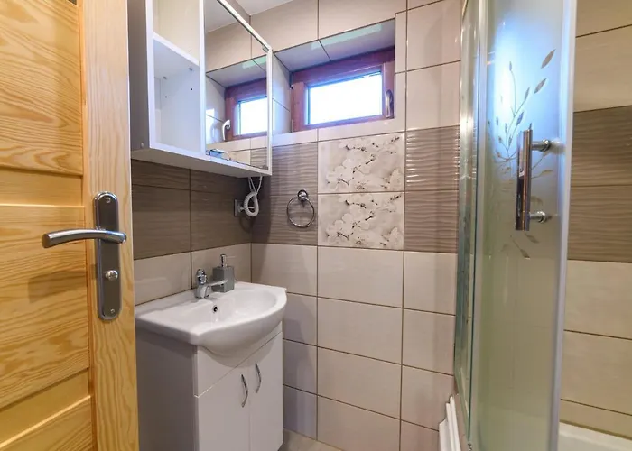 Swojskie Chatki בקתה