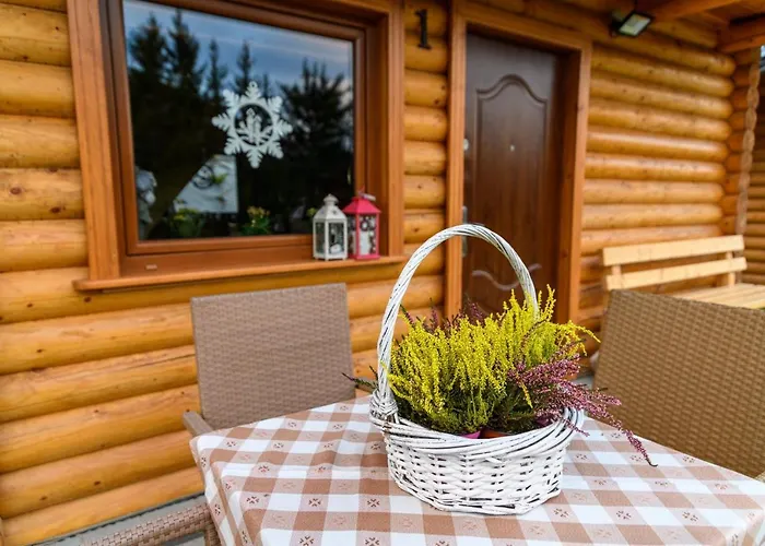 Swojskie Chatki בקתה *